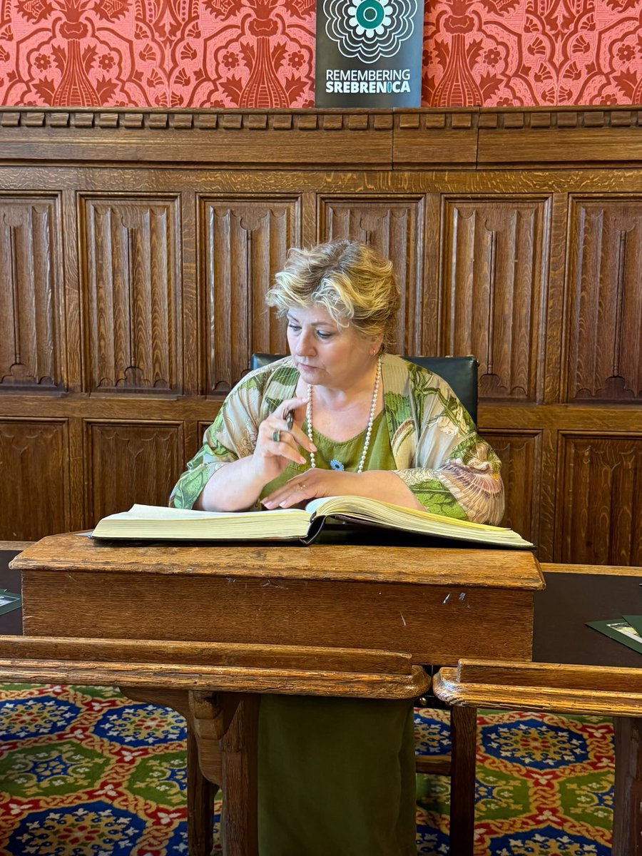 LabourMuslims's tweet photo. Today, Labour Muslim Network was proud to help host a Book of Remembrance Signing in Parliament, kindly sponsored by @Abtisam_Mohamed in partnership with @SrebrenicaUK.

Thank you to the 50+ MPs and Lords who came to pay their respects to the victims of the Srebrenica genocide. https://t.co/GfsYfrFn94