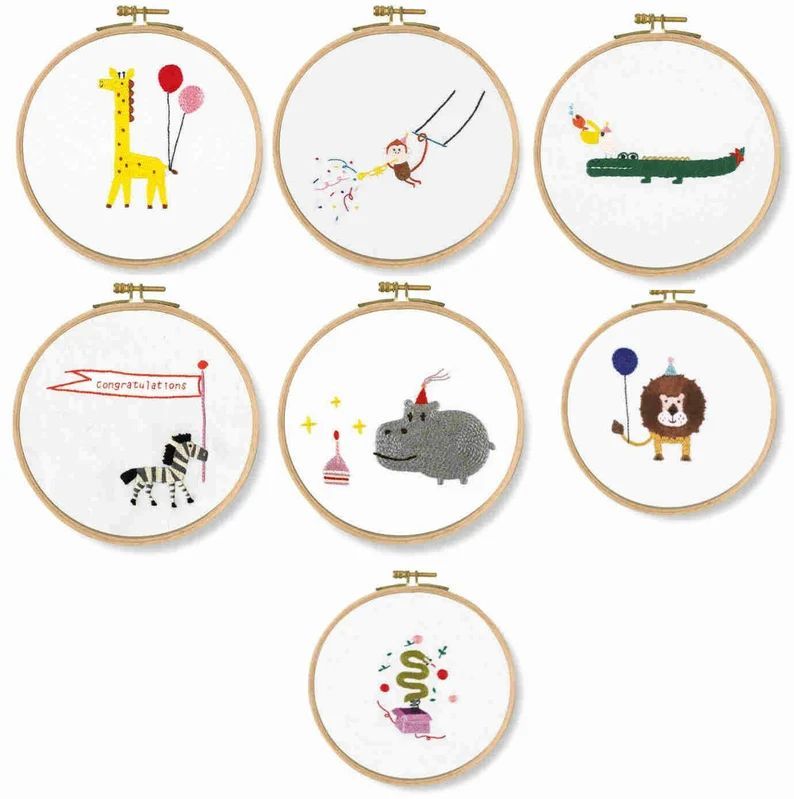 trpatchwork's tweet photo. Looking to pick up a new hobby or find the perfect gift for a crafty friend? Our beginner-friendly DMC Hand Embroidery Kits come with everything you need, from high-quality floss to step-by-step instructions

Shop now: https://t.co/cgKQTkI6KV via @Etsy

#EmbroideryKit #CraftGift https://t.co/SEJ1zIkuVZ