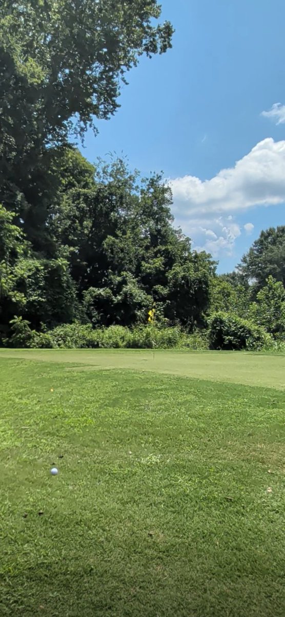 HoppyHacker72's tweet photo. #GolfCourse
The Golf Village
Pineville, NC
Par 27, 850 yards
$13-$20, https://t.co/CypVk6cCFO Hot Deal $11
#GolfScore
Analytics Score : 72.97
#GolfGrade
My Grade : C+
#GolfReview
Core Golf Experience
* Greens - 3
* Fairways - 8
* Layout & Diversity - 7
* Bunkers - 9
* Tee Boxes - 7
* Rough - 9
* Fringe - 8
Overall Experience & Value
* Price & Value - 7
* Pace of Play - 10
* Overall Vibe - 9
Course Amenities & Infrastructure
* Practice Area - 9.25
* Clubhouse - 8
* Pro Shop - 7
* Turn Food -10
Service
* Staff - 10
Great practice facility and course. Some variety in the holes with great bunker sand. Would like the greens to be a little more pure but I understand the point of the place with its large cups for practicing. Not sure if I could justify the $20 weekend price, but for $11 on a weekday deal it's a solid option if you're short on time.