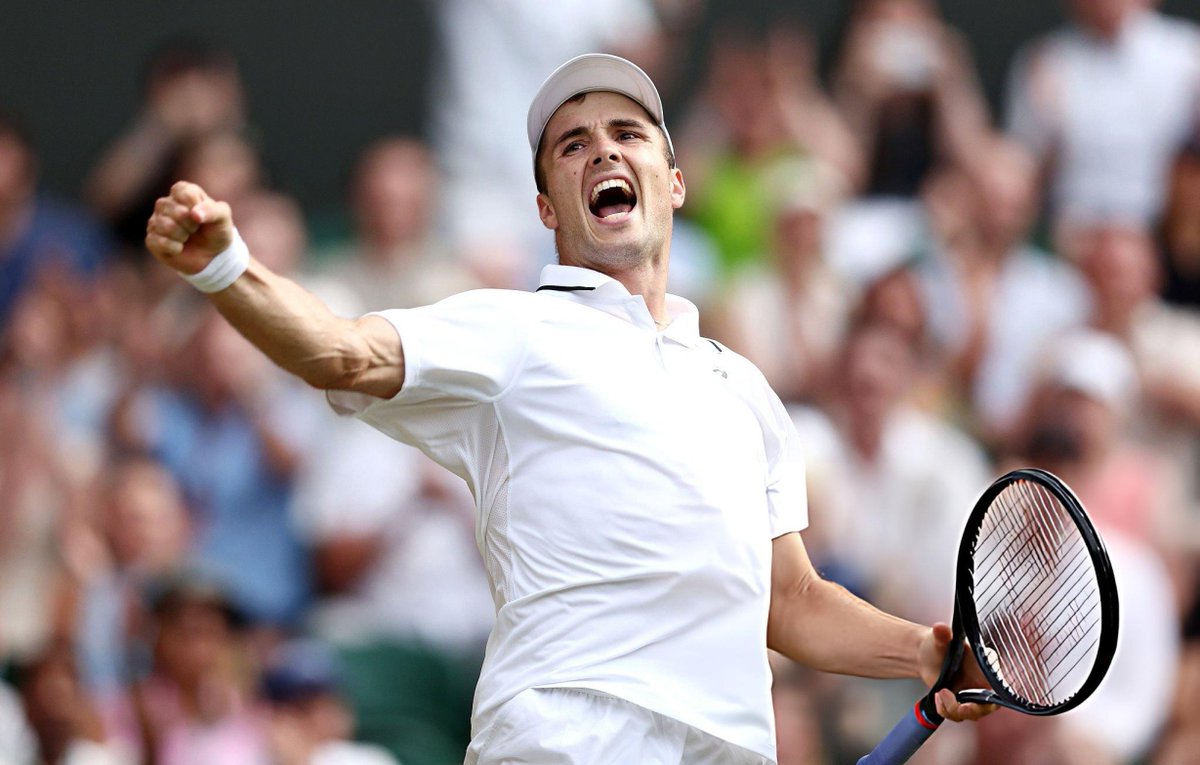 Tiempodetenis1's tweet photo. ¡ARTHUR FERY ES SEMIFINALISTA DE WIMBLEDON!

¡INCREÍBLE PERO REAL!

¡UNA DE LAS HISTORIAS DEL AÑO! https://t.co/M1rZWPizHn