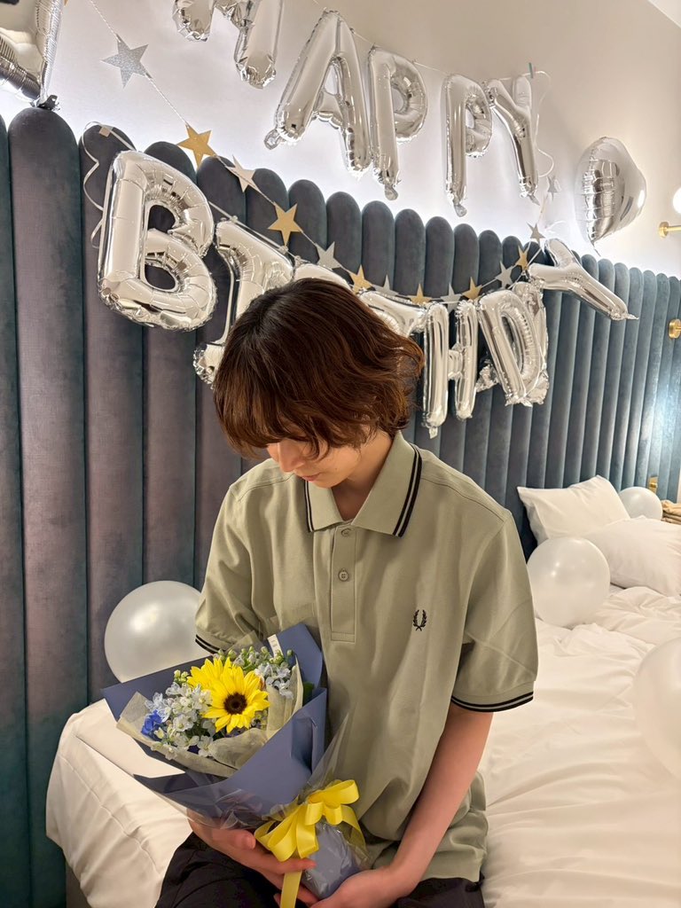 ma__acha's tweet photo. 彼女が誕生日を迎えました〜🎂おめでとう
去年の今頃はまだ付き合ってなかったね！それからすぐに付き合って、もう少しで1年経つなんて☺️
幸せいっぱいだよーいつもありがとう https://t.co/MS5Jv4eApJ
