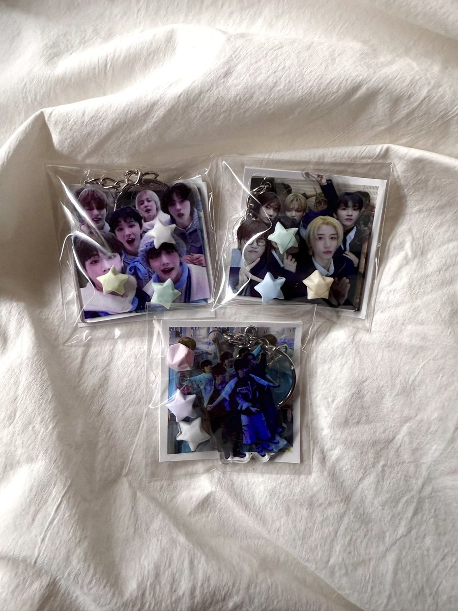 w00nbaby530's tweet photo. ˚✧₊⁎ BOYNEXTDOOR TOUR ‘KNOCK ON Vol.2’ IN BUSAN 콘서트 나눔⁎⁺˳✧༚

• 날짜 - 7.31, 8.2
• 수량 - 하루당 61
• 나눔 물품 - 키링 3종 중 1개, 도무송
• 인증 - RT 

자세한건 당일날 타래 확인 

키링은 랜덤으로 드려요
나눔 우선입니다!!! 
맞나눔하실 분들은 멘션해주세요!! https://t.co/4eO1XSBYcs