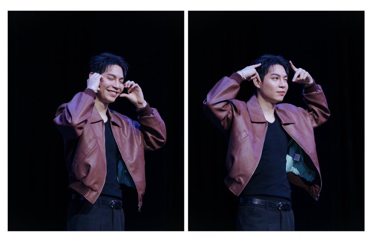 FK_Happiness3's tweet photo. Look at him 🥰
#FirstFanSigninSuzhou
#GMMTV https://t.co/P7Y6Sr7NLR