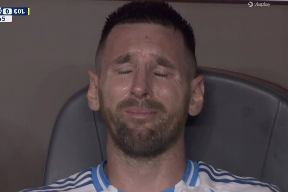 PicturesFoIder's tweet photo. FBI opens investigation into Argentina Football Association over alleged $300 million money laundering and fraud scheme https://t.co/pPmuoKBWXm