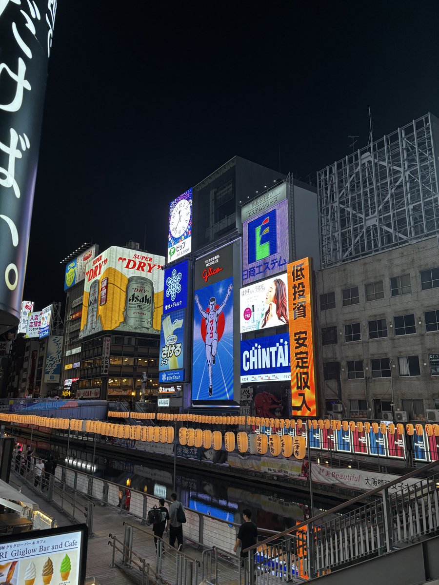 _0979_'s tweet photo. この時間でも人たくさん https://t.co/Lc5QVHlSyb