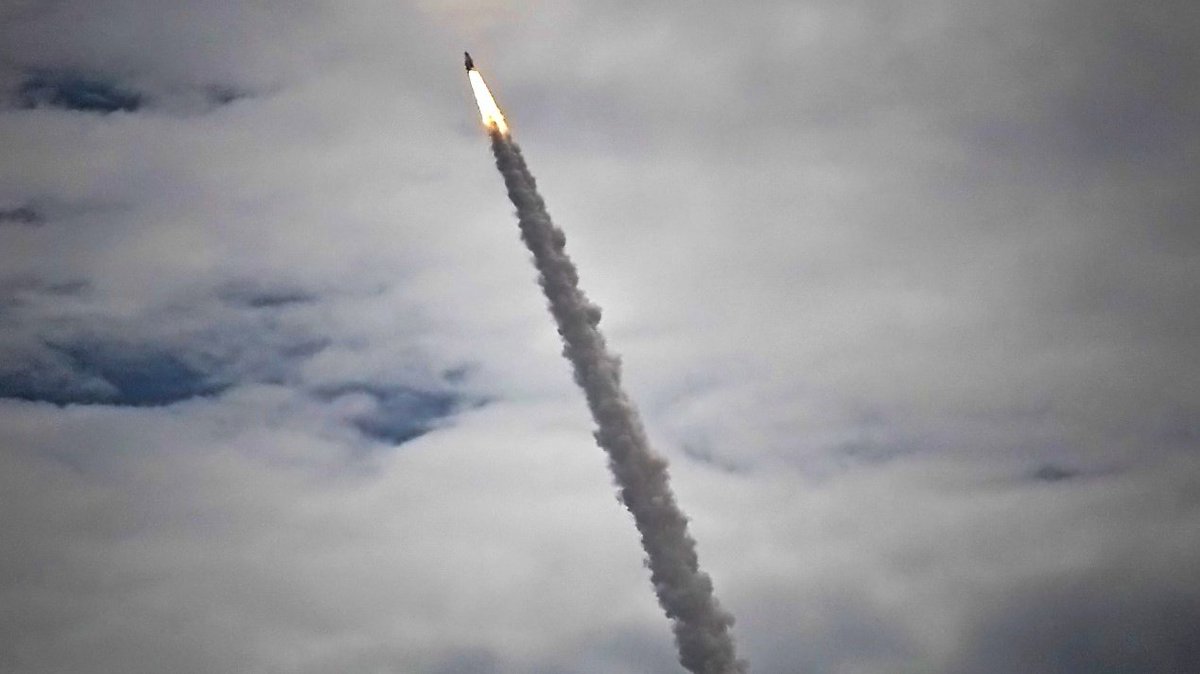 ChrisAstro's tweet photo. 15 years ago today, Space Shuttle Atlantis lifted off for the final time! 🇺🇸🚀 #STS135 #SpaceShuttle #NASA #SpaceShuttleAtlantis https://t.co/pxwjOjudA5
