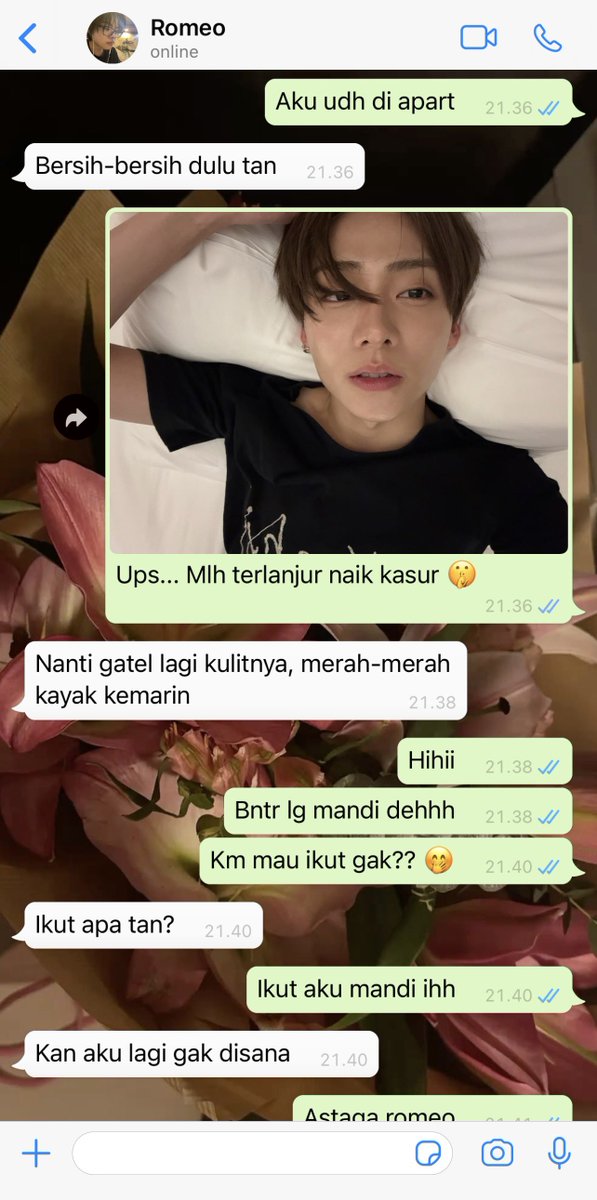 VI0LETALES's tweet photo. mau tante ruby sm romeo lagi dong, pliss — khusus buat km nih https://t.co/QaKA6OcPax https://t.co/eLz4zfxUjw