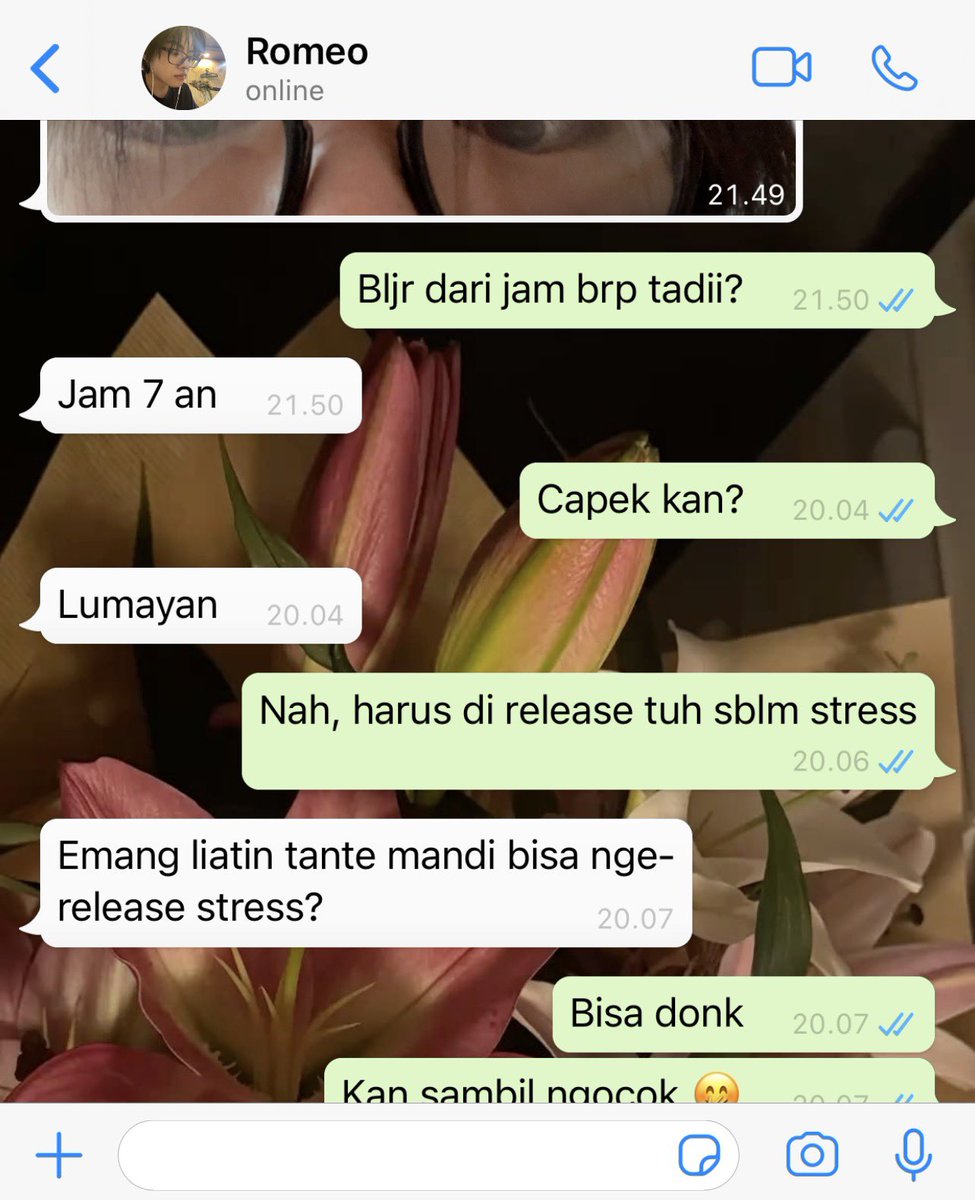 VI0LETALES's tweet photo. mau tante ruby sm romeo lagi dong, pliss — khusus buat km nih https://t.co/QaKA6OcPax https://t.co/eLz4zfxUjw