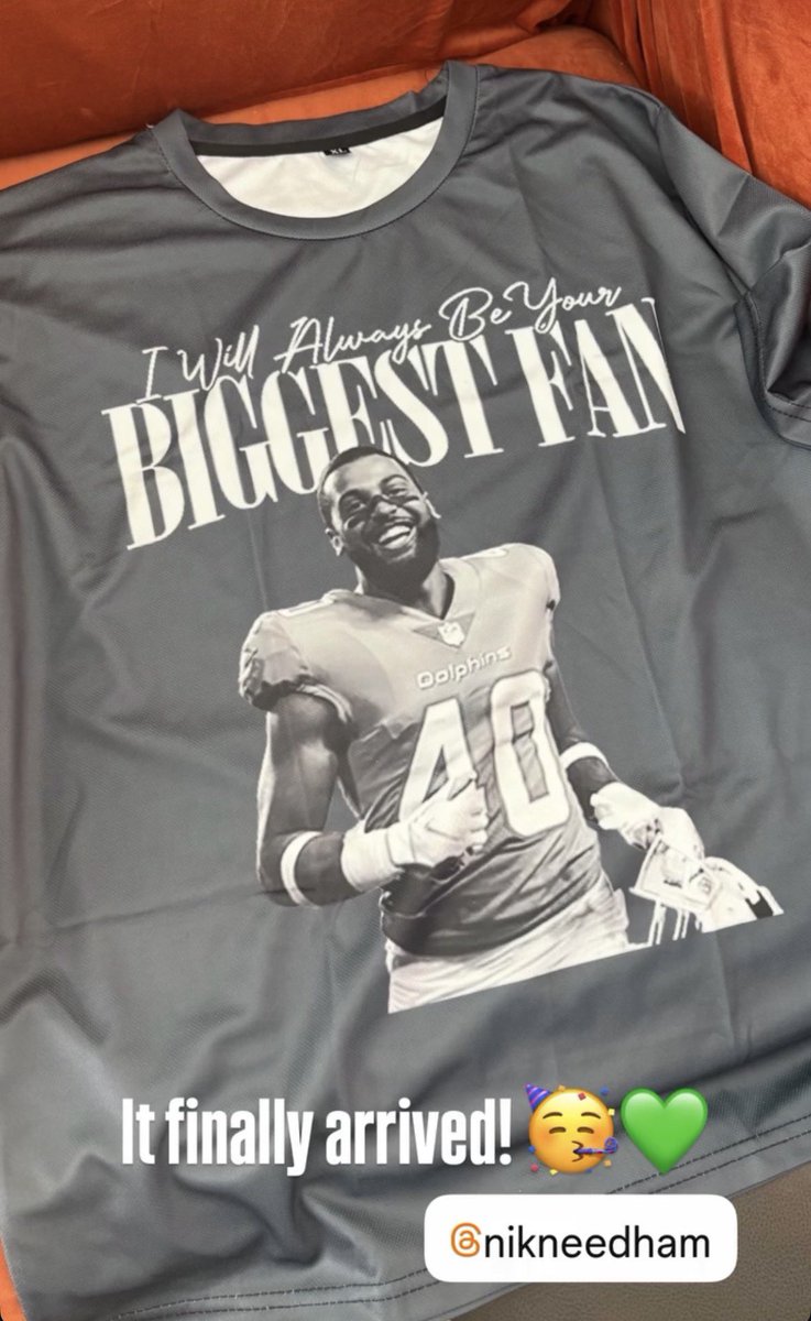 MomOfDBNN's tweet photo. My new favorite t-shirt finally arrived! #KeepGrinding #NFL #NikNeedham #FreeAgent #Ready 😤🔥🙏🏼💚🐸🏈 https://t.co/JN6HhcMJl8