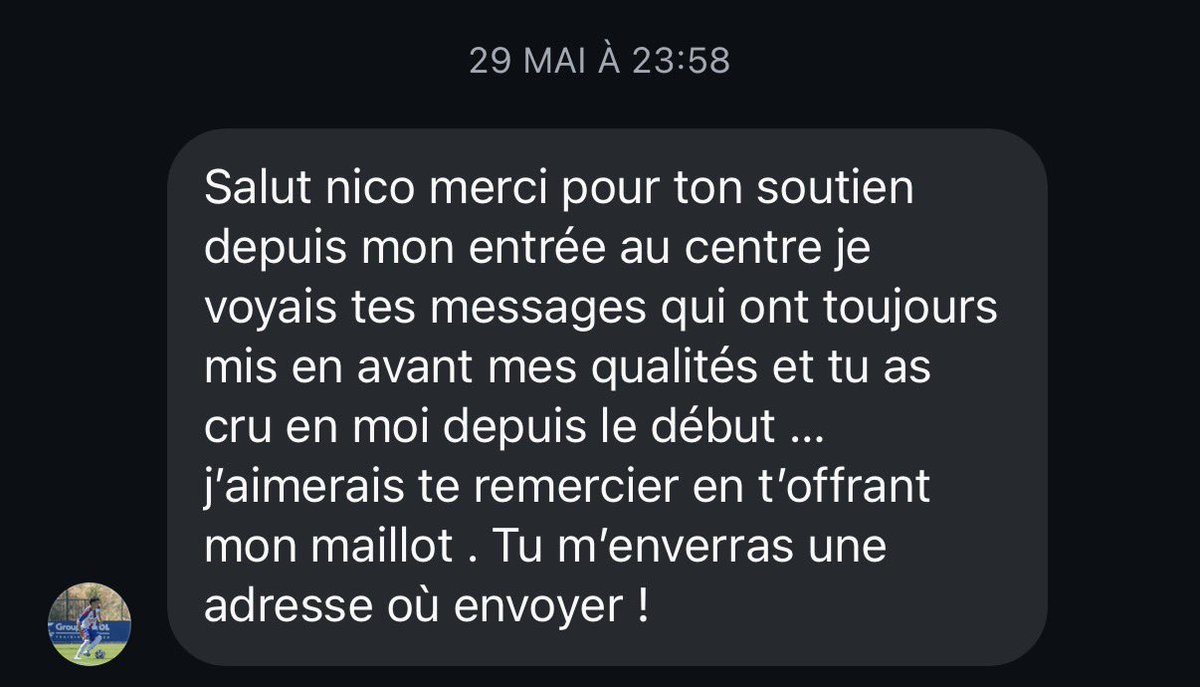 naninho06's tweet photo. Parce que Kail Boudache c’est pas qu’un beau pied gauche … inutile de vous décrire ma joie et de vous indiquer à quelle place est ce maillot dans ma collection 😍 https://t.co/h7sANBjlKN