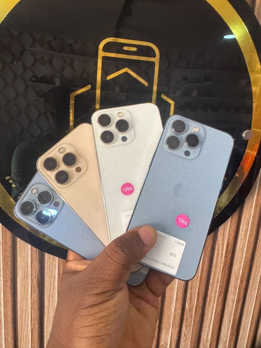 247ketilee's tweet photo. iPhones now available on easy buy. https://t.co/EopVkkwEP5