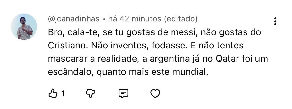 GonzaaaaaaL's tweet photo. “se gostas do Messi, não gostas do Cristiano”

ya se eu achar que o Dembelé é melhor que o Trincão, significa que não gosto do Trincão https://t.co/EXgadFpmOa
