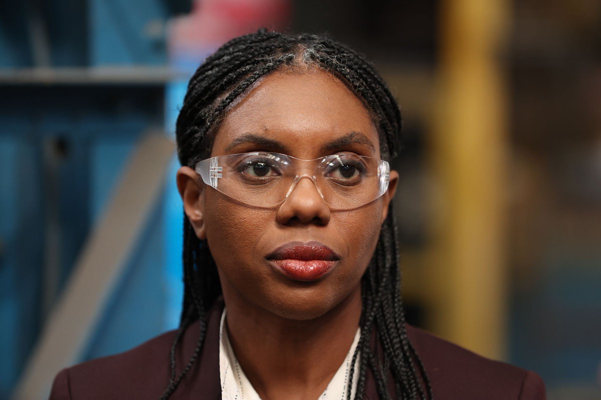 UK_Dispatch_'s tweet photo. NEW🚨: The leader of the opposition and Conservative Party Kemi Badenoch failed to declare a private meeting with Rupert Murdock in 2023.

She spent £7.5k on Wimbledon tickets/hospitality

She asked officials to cover a US family holiday flight with taxpayers money (while in government); she ultimately paid herself, and officials rebuffed the request. 

Donations

J.C. Bamford Excavators Ltd (a major company): £50,000 and £150,000+ for her role as Leader of the Conservative Party.

Charles Keymer: £41,812.50 for staff salary support as Leader of the Opposition. 

Giles Davies £10k
James Mellon £10k
RNIE Group Ltd £10k
Watt Trading Ltd £10k

All listed donations are reportedly declared and no late declaring were reported