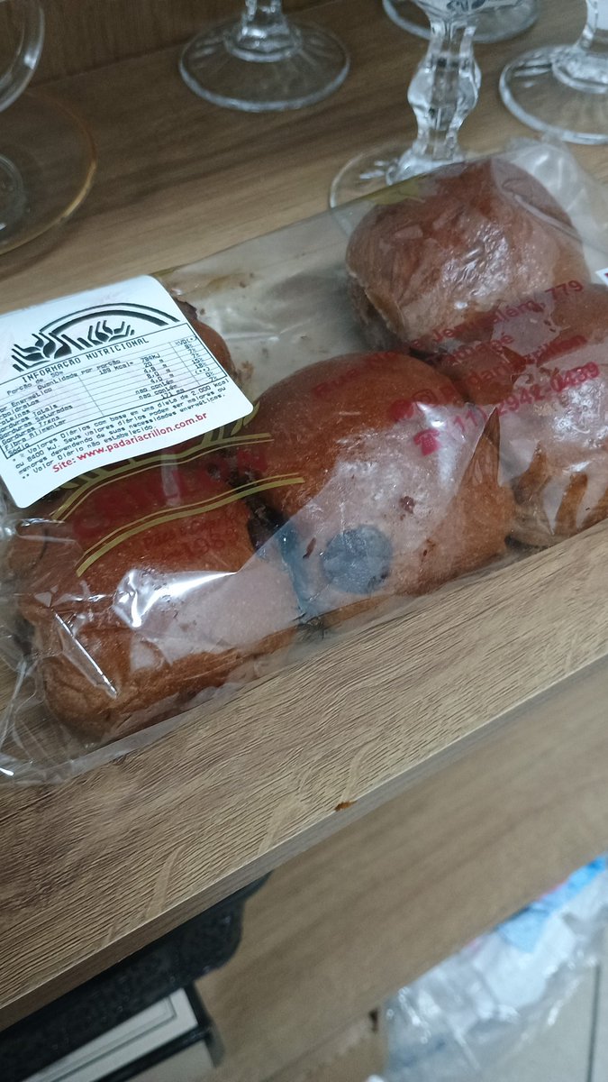 EmillyZunta's tweet photo. @Rem_princessex Brioche de chocolate 🍫 https://t.co/rbJt31cntP