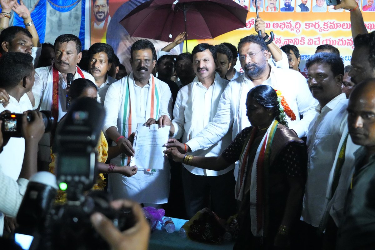 megmrmla's tweet photo. @INC_Ponguleti @Vakiti_srihari https://t.co/Ma2fvwcZgD