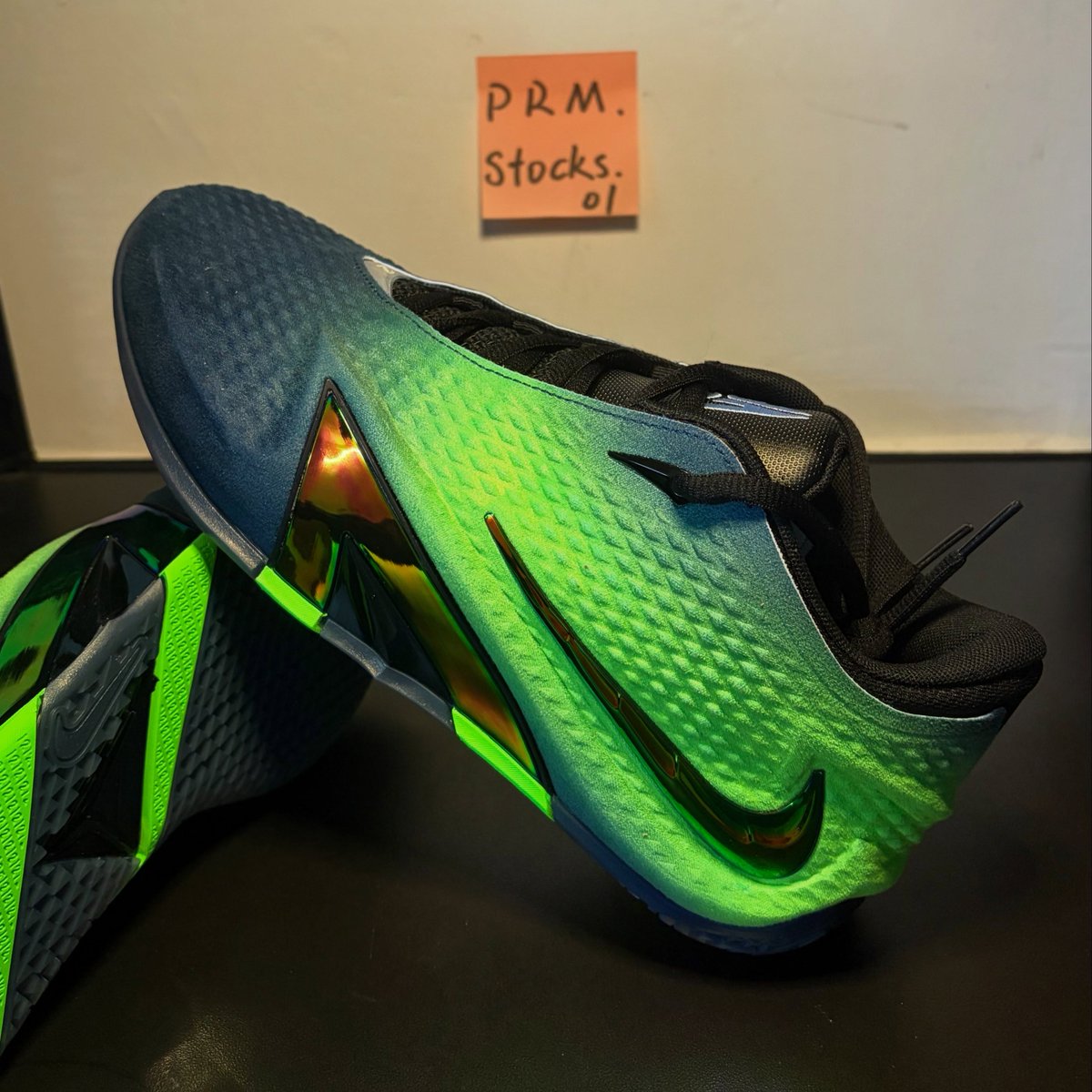 KicksFinder's tweet photo. Close-Up Shots https://t.co/5A98qTsyMM