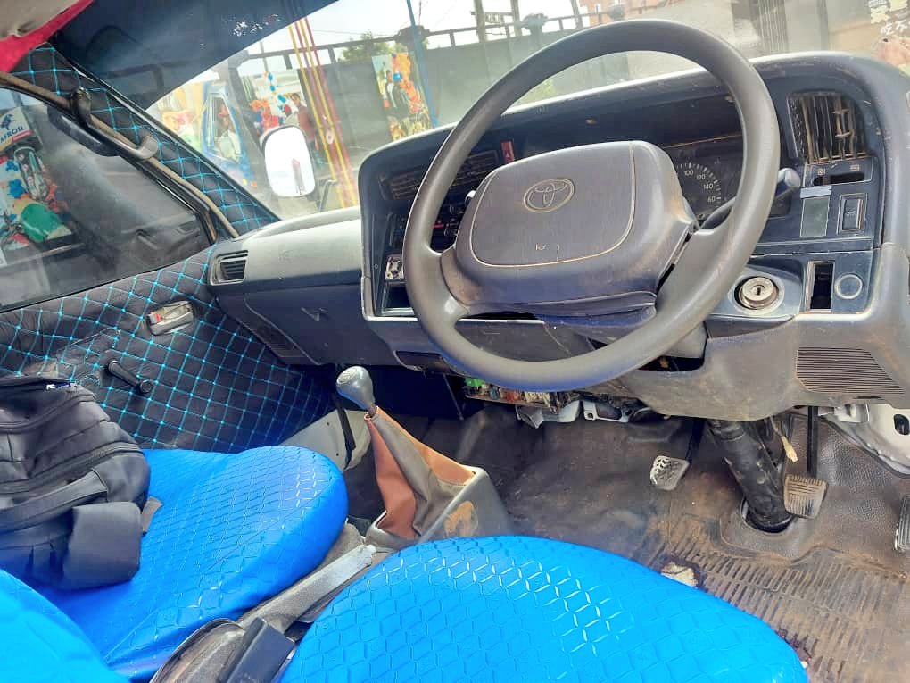 Eng_Matarra's tweet photo. MAMA KANIAMBIA NIUZE #TZS 20M TU
TOYOTA HIACE DUNGU 🔥🔥
REG" #EBN
▪️ENGINE-2RZ
▪️DIESEL ⛽️
▪️MANUAL GEAR
▪️IMPORTED FROM JAPAN
▪️FULL DOCUMENTS ✅️
IPO DAR
CALL/WHATSAPP-0719542184
INAFAA KWA BIASHARA https://t.co/HZiDIWLY50