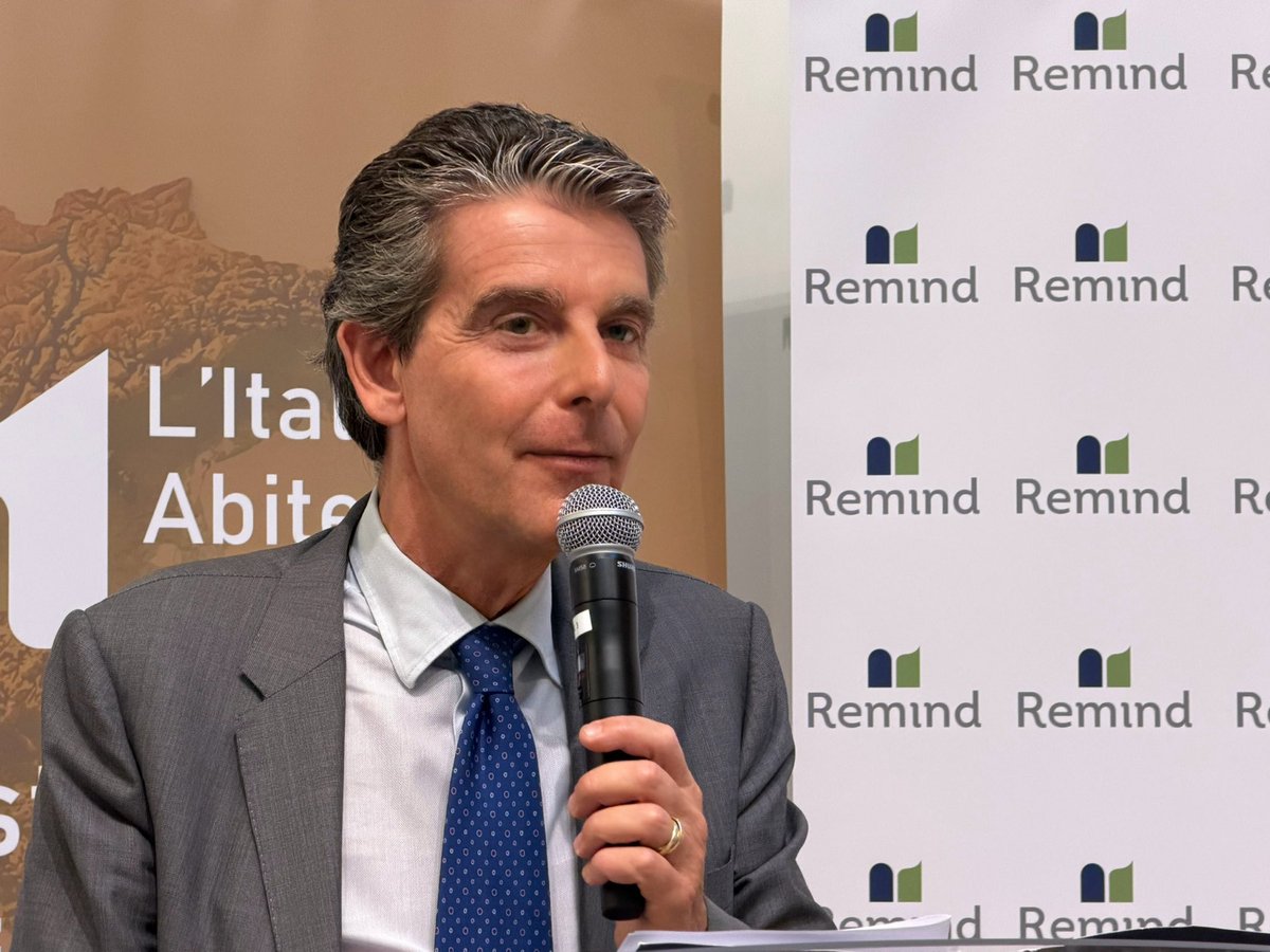 S_Giacomoni's tweet photo. 🏡 #Consap abilitatore finanziario del #PianoCasa
In occasione dell’evento “L’Italia che Abiteremo 2026”, organizzato da #Remind e @Paolo_Crisafi ho evidenziato il ruolo strategico del Fondo di Garanzia #Mutui per la #primacasa di @consapspa > https://t.co/54cUYGkREH
#Casa https://t.co/SXIGIr87n6