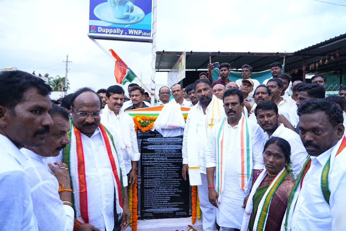 megmrmla's tweet photo. @INC_Ponguleti @Vakiti_srihari https://t.co/3kpXDQT4z7