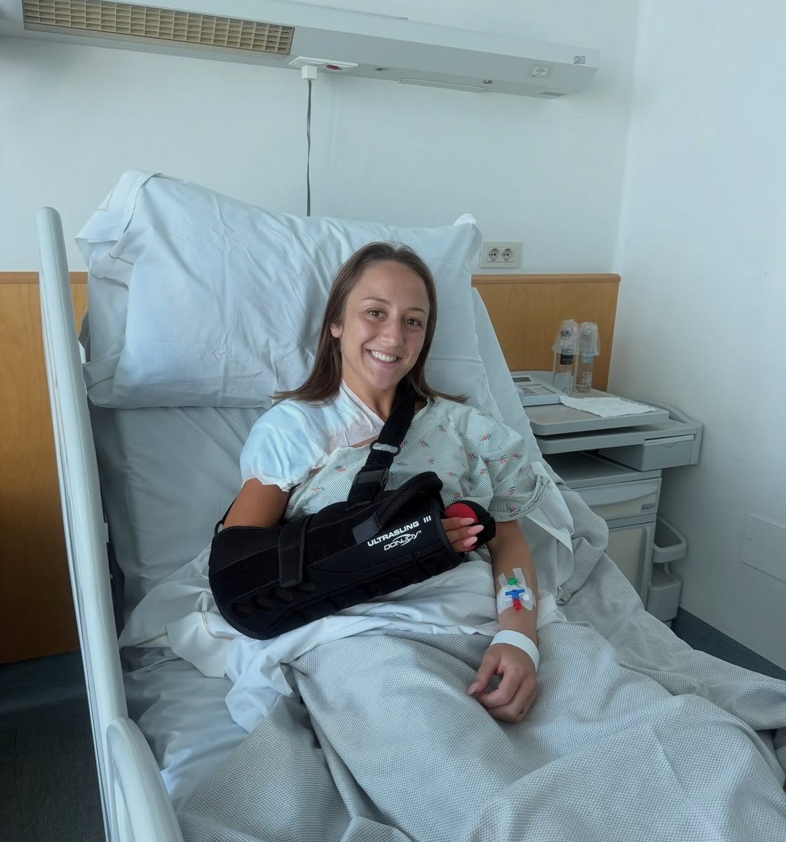 itanastics's tweet photo. Martina Maggio just got another surgery, this time on her shoulder… ❤️‍🩹

She said she’s not finished yet, she will comeback to reach her goals 💪🏼

FORZA MARTI 😔🤍 #italgym https://t.co/wbI4IKRpkD
