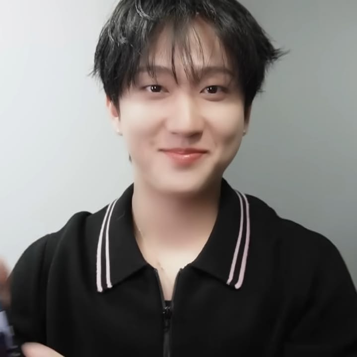 binseolovely's tweet photo. i hope changbin never sees that tweet and ends up on my side of stayville instead where stays are reminding him how loved he is.  always proud to call myself a stay and have him as my bias when i stan someone as inspiring, genuine, and hardworking as him. <3 https://t.co/CubCqE2O1q