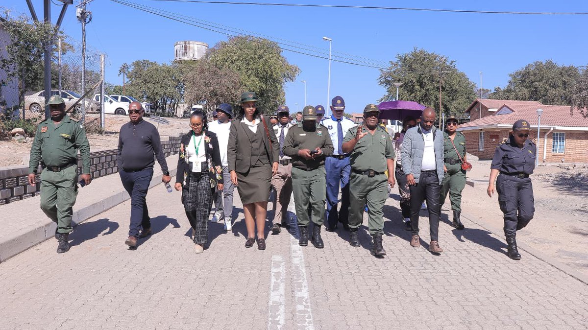 SAPoliceService's tweet photo. #sapsLIM [ACTING PROVINCIAL COMMISSIONER OF LIMPOPO REAFFIRMS MULTI-AGENCY COMMITMENT TO STRENGTHEN BORDER SECURITY AT BEITBRIDGE]

Acting Provincial Commissioner of Police in Limpopo, Major General Jan Scheepers, joined the second leg of the oversight visit by Parliament's Home Affairs Portfolio Committee at the Beitbridge Port of Entry to assess border control measures, including the repatriation process and other operational procedures.

Major General Scheepers was accompanied by the Vhembe District Commissioner, Major General Eddie van der Walt, and other SAPS senior management.

During the engagement, Major General Scheepers highlighted the close collaboration between the South African Police Service (SAPS) and its law enforcement partners, including the South African National Defence Force (SANDF), the Traffic Police, the Border Management Authority (BMA), the South African Revenue Service (SARS) and the State Security Agency (SSA), in combating cross-border and related crimes.

He further outlined how enhanced police visibility and intelligence-led operations, particularly during the repatriation process, have led to the arrest of dangerous suspects linked to serious crimes such as robbery and murder. He also emphasised the need for additional resources to strengthen the fight against crime and illegal immigration, while reaffirming plans to establish a fully-fledged police station at Beitbridge to further enhance policing and border security. ML