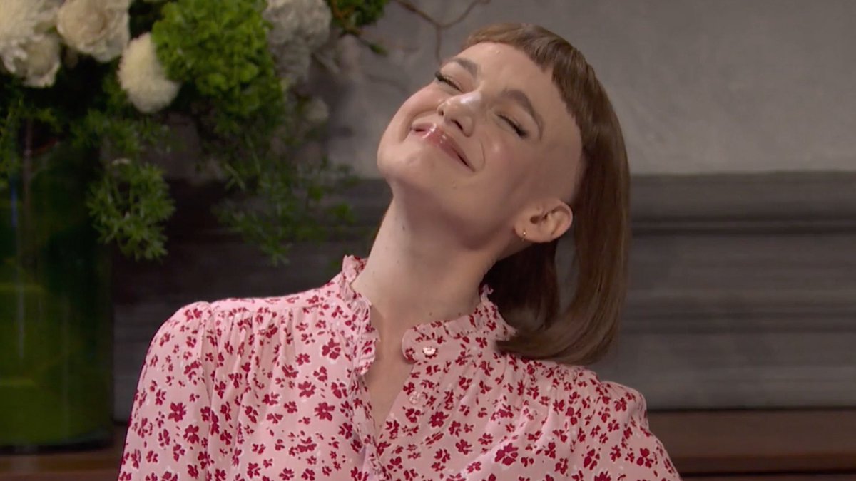 VannahHanson's tweet photo. Excuse me, where is Ashley Padilla’s Emmy Nomination??? My girl CARRIED SNL this season #SNUBBED https://t.co/uU22gyjuz6