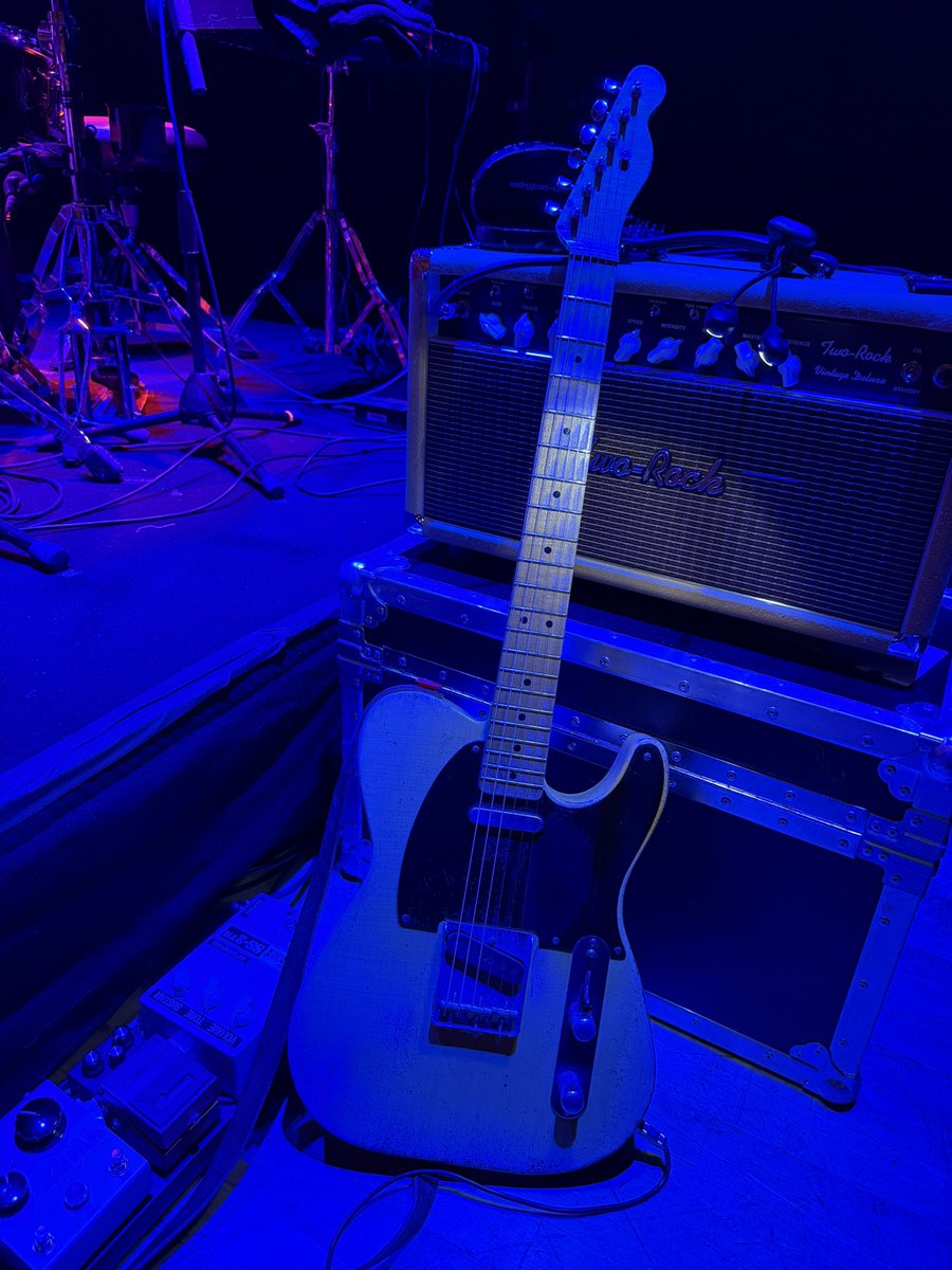 JDSimomusic's tweet photo. #foreverblue
Amazing tools…
Grateful to get to play such inspiring kit!
@nachoguitars @tworockamplification @stringjoy
Just a handful of shows left on this whirlwind euro trip w/ @chrisisaak n co
Then back home to the #615 for more sessions and back to my lovely family whom I’ve missed incredibly!!
Then heading out in a couple weeks w @lutherdickinson and @adamabrashoff for some August dates
Also sneaking in a @super_felon show on July 22 at @eastsidebowl in east Nashville
AND… just announced some fall shows w/ @ghaliavolt on the bill!
Peep the dates below and grab TIX NOW at https://t.co/V4jY1GURca
JD Simo & Luther Dickinson Do The Rump Tour 2026
8-5 Woodbridge Township NJ
8-6 Hagerstown MD
8-7 Wheeling WV
8-8 Gloucester VA
8-9 Sellersville PA
JD Simo w/ Ghalia Volt
9-2 Nashville TN
9-3 Chattanooga TN
9-8 Kansas City MO
9-9 Boulder CO
9-10 Denver CO
#rootsmusic #guitfiddle #smokeemifyougotem