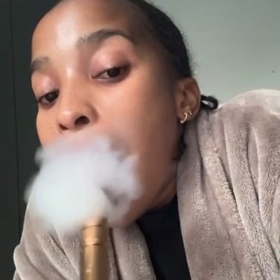 dontdorh's tweet photo. Bongani Zungu has STDs that goes back to his prime and peak from all the girls he slept with then you get desperate Cindy Mahlangu who had to settle with his dry ashy mphatshampatsha phuza face shame. Bongani , the stallion, free for all dick Zungu &amp; Cindy pill popper Mahlangu! https://t.co/XYgQOvjEZY