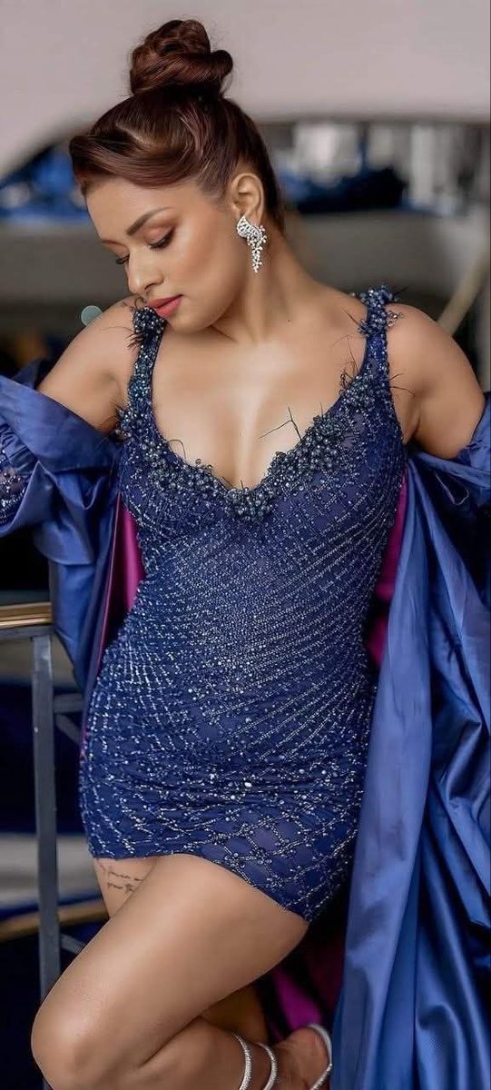 Swfx_WaifuReal's tweet photo. Avneet Kaur 

#RUN_TO_YOU #كاس_العالم_٢٠٢٦ #bbtvi #مصر_الأرجنتين #DiorBeauty #SelecciónColombia #Panamá #TheKenyaIWant #BuenMiércoles #ericanlewedimxSamsung https://t.co/g4f3gN8Rw4