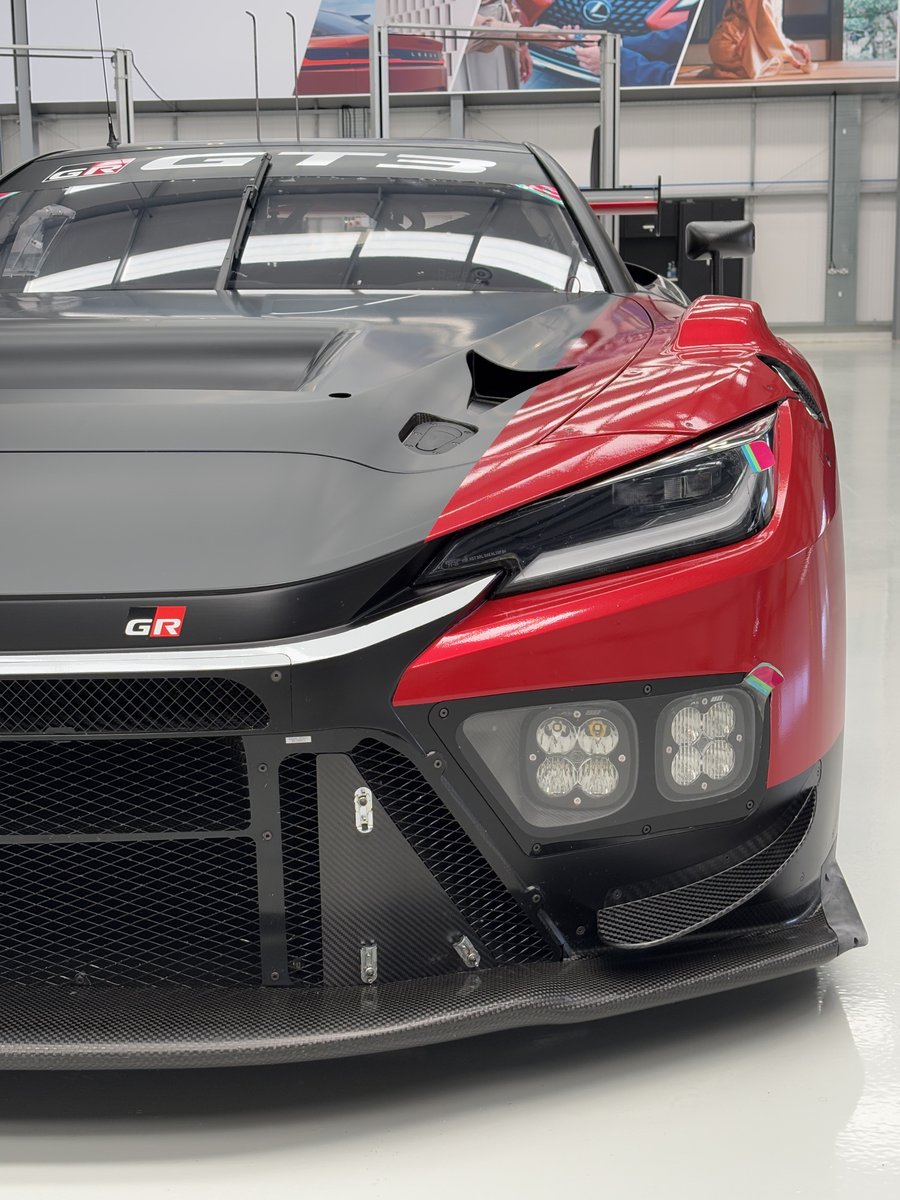TGR_Spain's tweet photo. 🏁 Cada detalle, cada forma, todo está pensado para dominar el asfalto de los circuitos de todo el mundo.

Simplemente: Toyota GR GT3. 🚗💨

#ToyotaGAZOORacing #GRGT3 https://t.co/jUtUj8kAK7