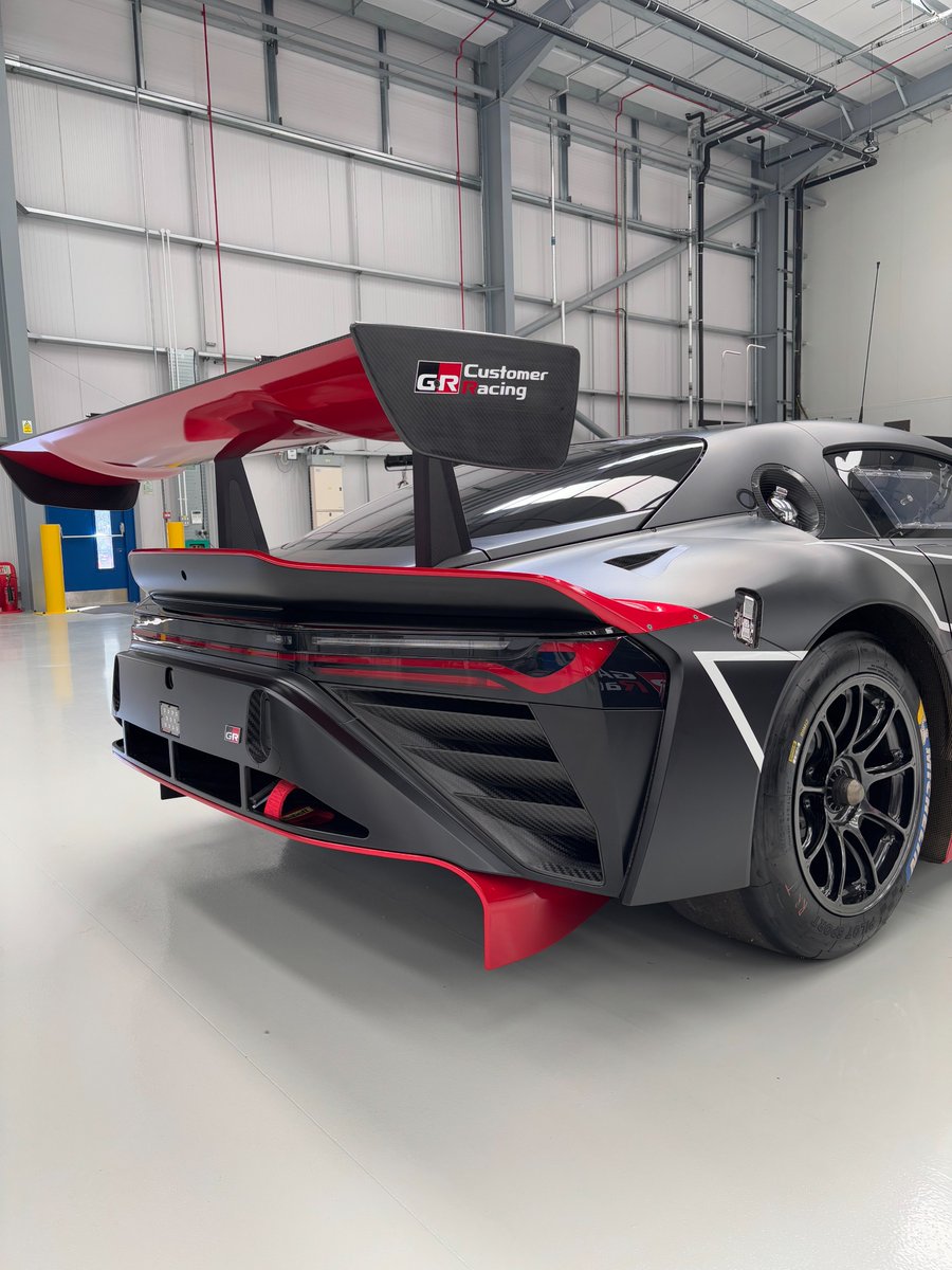TGR_Spain's tweet photo. 🏁 Cada detalle, cada forma, todo está pensado para dominar el asfalto de los circuitos de todo el mundo.

Simplemente: Toyota GR GT3. 🚗💨

#ToyotaGAZOORacing #GRGT3 https://t.co/jUtUj8kAK7