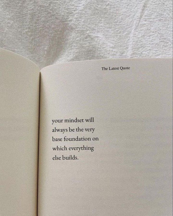 bookpoets's tweet photo. pay attention to your mindset https://t.co/8KnpbJy6SR