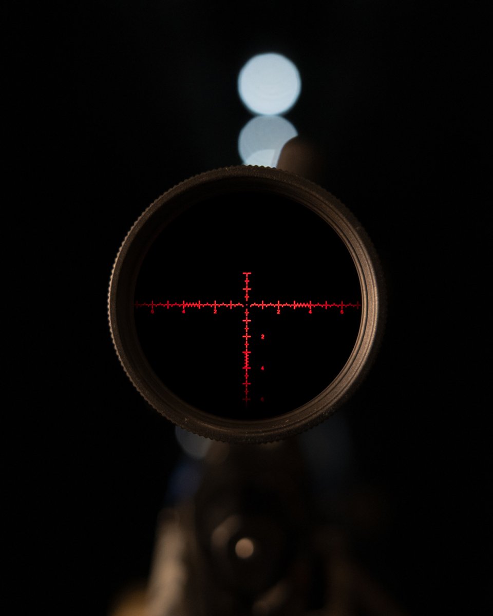 LeupoldOptics's tweet photo. Precision clocks in at sunrise. 

The Mark 4HD line now ships with illuminated PR2 and PR3 reticles in 6-24x52 and 8-32x56. The same precision you already trust, now with a sharp aiming point through dim light. 

Shipping now to a retailer near you. 
#LeupoldOptics #Mark4HD https://t.co/lwLznHUNRE