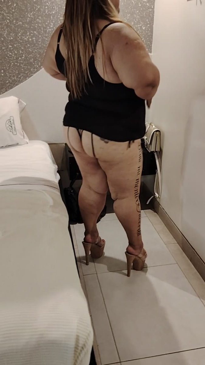 ChaYClauSW's tweet photo. Mi mujer antes de la acción 🍒 https://t.co/aT1ek03MHg