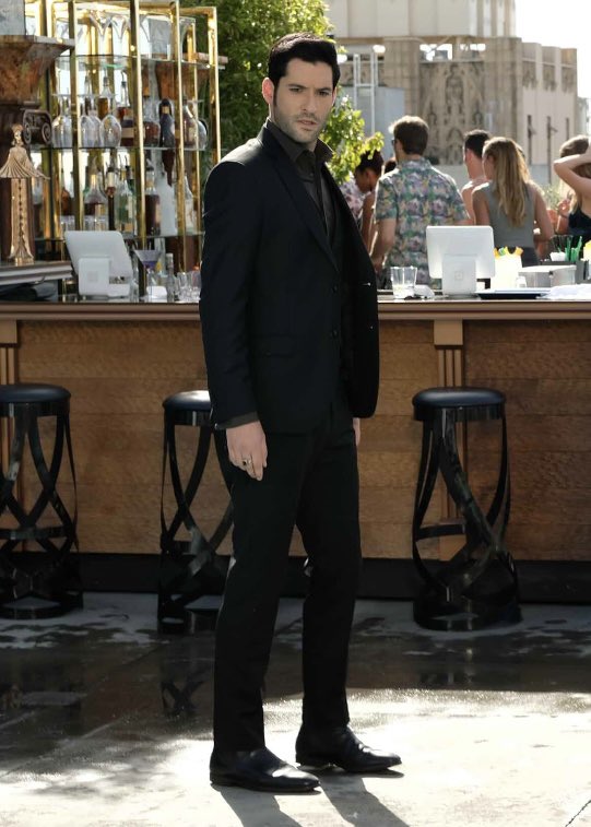 AuroraG_2's tweet photo. #tomellis 
#lucifernetflix https://t.co/9NTOmguwRg