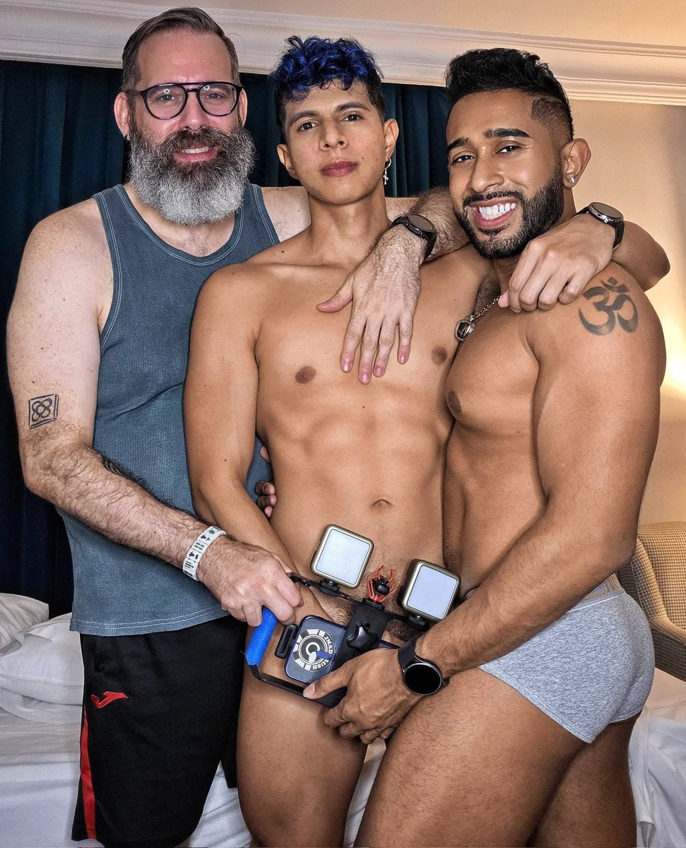 JMadCrush's tweet photo. Excelente escena entre @AsaadGulati24 y @EmilioMazote

Excellent scene between Asaad and Emilio https://t.co/9UIf8Zk0T4