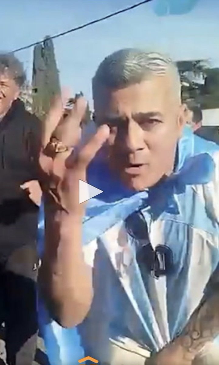 igonzalezprieto's tweet photo. La Secretaría de Seguridad municipal de #Cañuelas solicita imagenes del ataque a Franco Depauli, que recibió un piedrazo en la cabeza y murió dura te los festejos.
Los testigos pueden enviar  el material por WhatsApp al 2226 51-3154 o comvisualizacionescanuelas@gmail.com https://t.co/EMzeh3Gan1