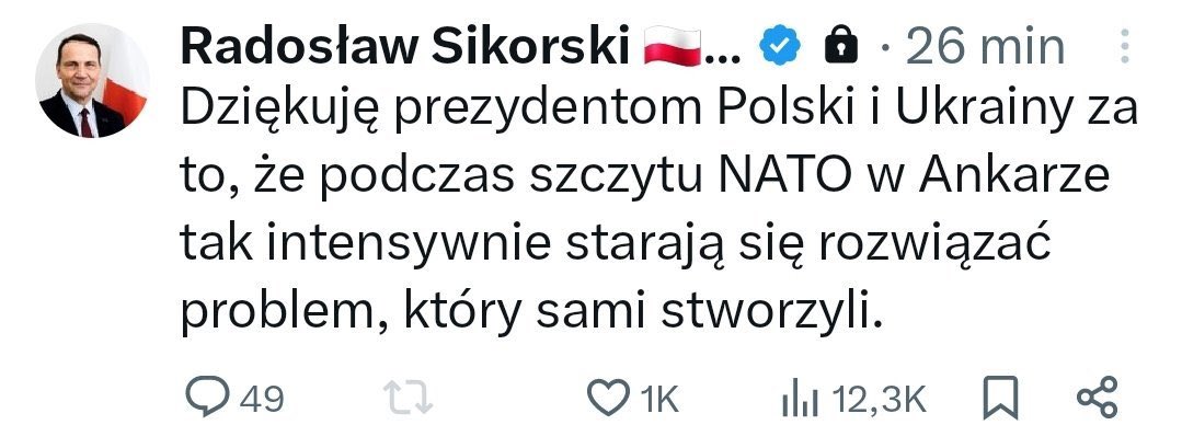 chrzanikx's tweet photo. „Problem, który sami stworzyli”

Według Sikorskiego to nie Zełenski stworzył problem nadając jednostce imię „bohaterów UPA”. To również wina Nawrockiego.

Absolutnie antypolski minister. Brakuje mi słów na taką kreaturę. https://t.co/ebi01YXIh2
