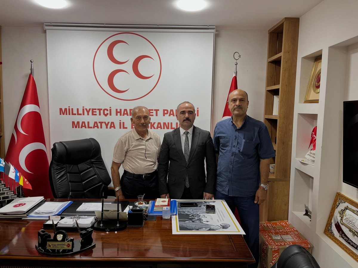 mhpmalatyail's tweet photo. Hak-Bir Çalışan ve Emekliler Derneği Başkanı Ahmet Sürücü ve emekli Yurt Müdürü Arif Koyun’a ziyaretlerinden dolayı teşekkür ediyoruz.
@turgaysengonul https://t.co/PZitwOua8r