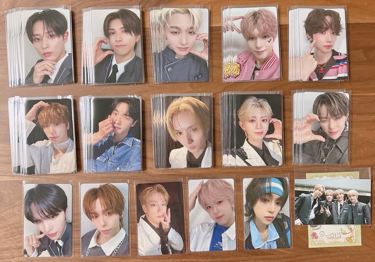 _____iO313's tweet photo. ✧ 交換 ✧

PRODUCE 101 JAPAN
プデュ 新世界 日プ
ファイナル トレカ 

譲
画像1 
ファンブック ピンクモリ
(重なっているトレカは各5〜7あります)

求
慶応guys
画像2
シンヘン 熊部 柳谷 照井 杉山
濱田 飯塚 土田 小清水
岡田 アダム ヒョンスン

郵送 ＞8/23ペンミ現地手渡し。

→続きます。 https://t.co/Mzyj4t46gW