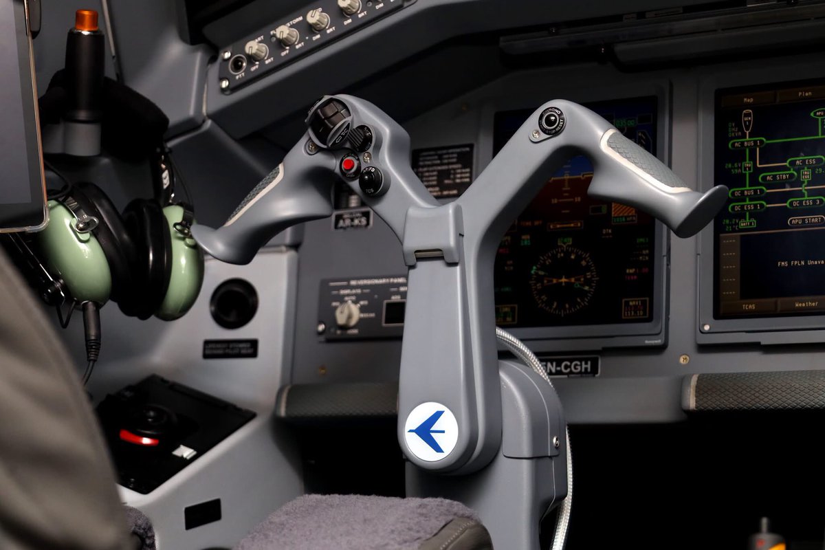 Kelv_22's tweet photo. #FLYAIRPEACE #EMBRAER175 #E175 #FLEETGROWTH #BETTERDEALWITHAIRPEACE https://t.co/PwyWW97F1k