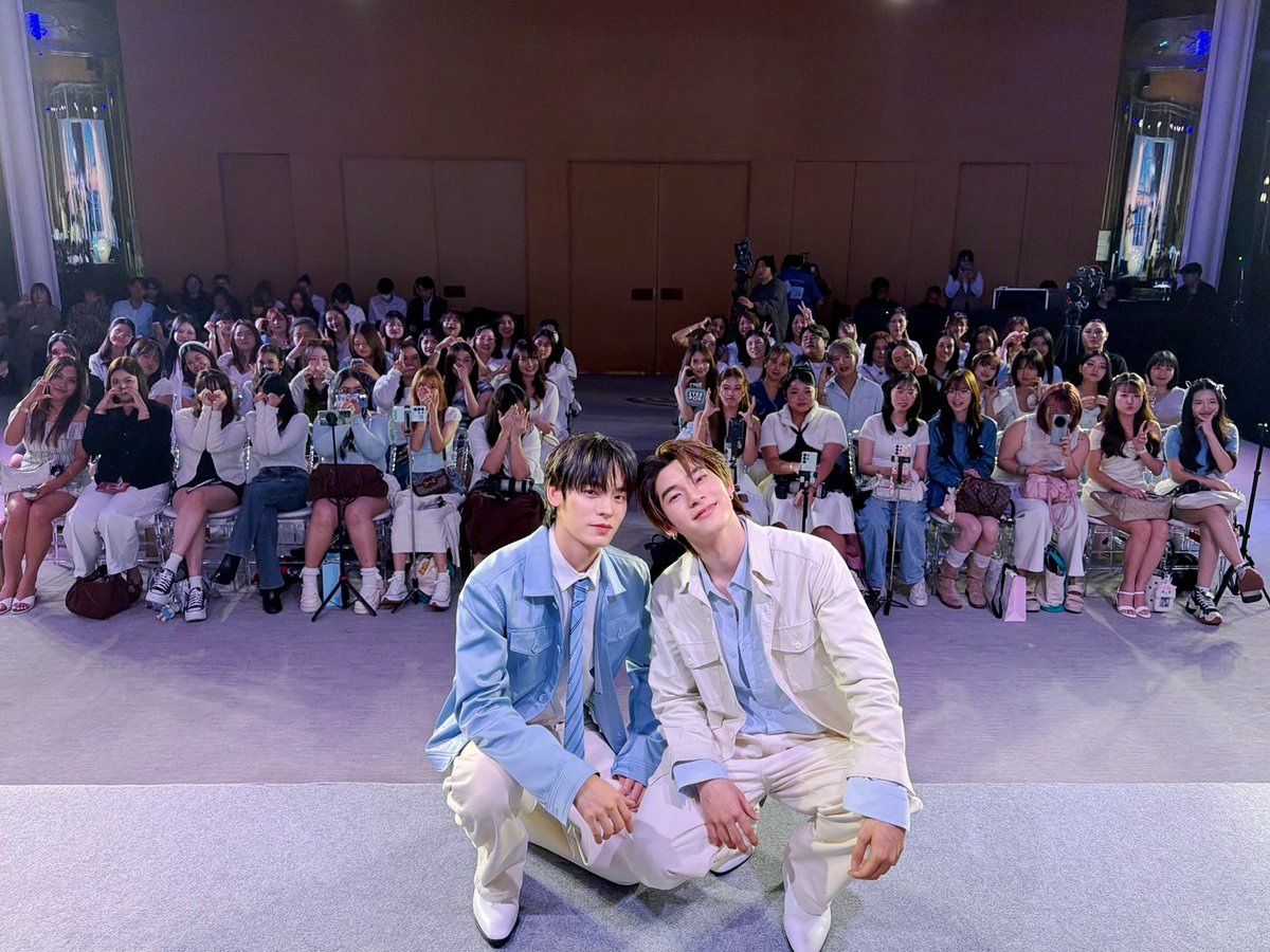 DomundiTV's tweet photo. ขอขอบคุณ @Acnolab ที่ให้เกียรติ “ตี๋ตี๋” @twnpich และ “ป๋อ” @porsuppakarn ได้มาร่วม Live พูดคุยและทำกิจกรรมสนุก ๆ ในวันนี้นะคะ 🥰

ขอขอบคุณแฟน ๆ ทุกคนที่มาเจอกัน รวมถึงแฟน ๆ ที่ติดตามรับชม Live และส่งกำลังใจมาให้ทั้งสองคนด้วยนะคะ 🫶🏻✨️

#TeeTeePorDrankInLove 
#AcnolabXTTP https://t.co/bz2XUIT8Y5
