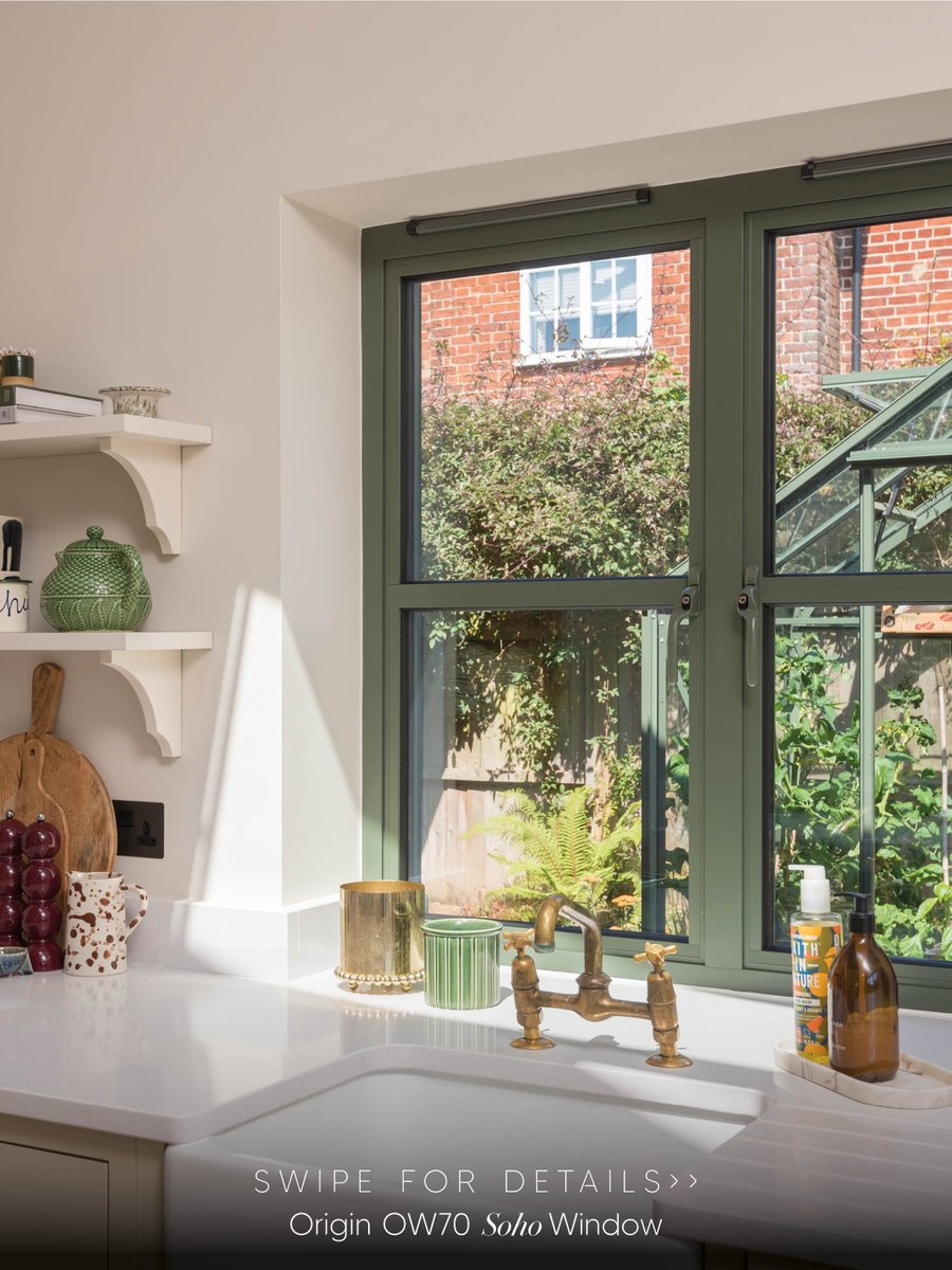 Originbifolds's tweet photo. The washing up doesn't seem quite so bad with a view like this. ✨

Sophie's beautifully styled kitchen proves that the smallest details often have the biggest impact. Her OW70 Soho window in RAL 7009M Green Grey brings character, natural light and perfectly framed views of the matching greenhouse beyond...

Finished with warm brass accents, every element works together to create a timeless country kitchen. Which detail catches your eye first?

#OriginGlobal #SteelLookWindows #KitchenDesign #CountryKitchen #InteriorInspiration