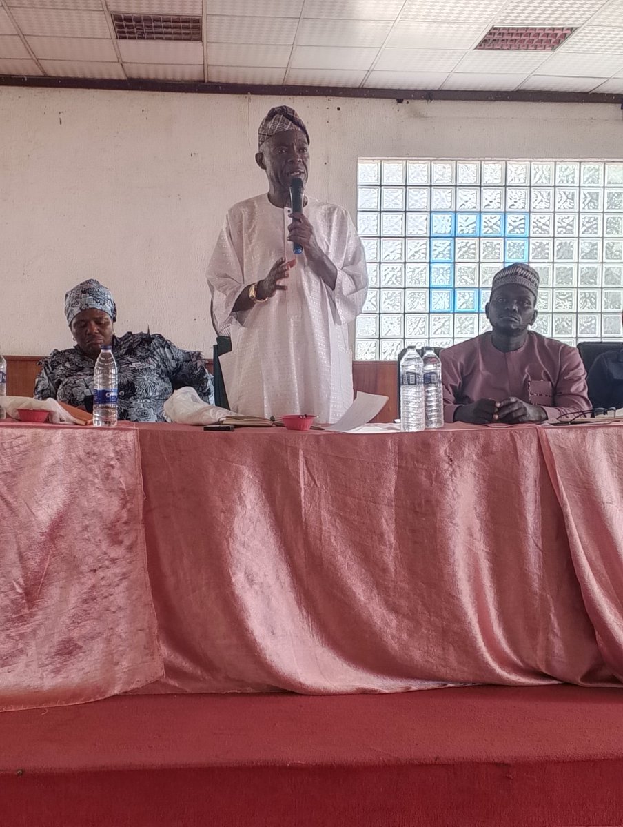 OGWAMA2's tweet photo. Today, Wednesday 8th July 2026, the Agency/PSP Operators quarterly meeting was held at Valley View Auditorium, Government House, Isale-Igbein, Abeokuta. 
The session focused on critical discussions around proper waste management in Ogun State, https://t.co/2B8wFVG9bz