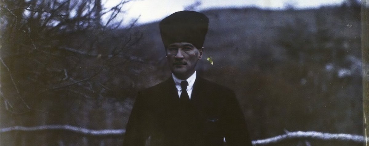 Balamir's tweet photo. Atatürk, Nutuk’ta 483 kez ‘Türk’, 1160 kez ‘Millet’ kelimelerini kullanırken; bugün onun kutsal mirası, “Türk Milleti” demekten kaçınan, kimliksiz ve korkakların işgali altındadır. https://t.co/SMWRwDt0Mr