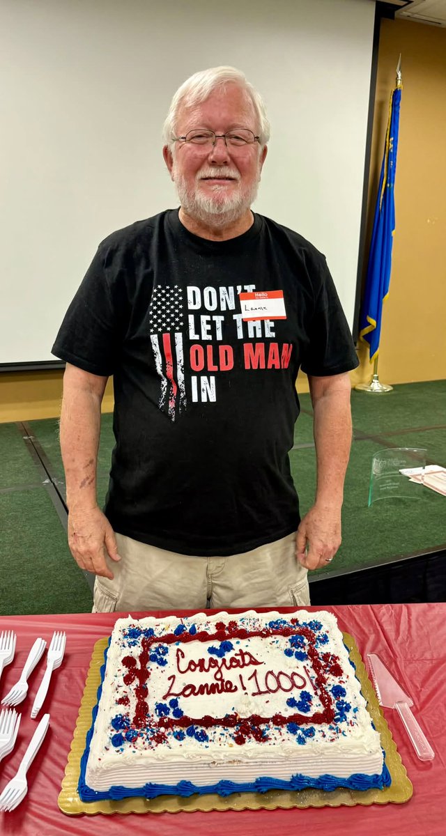 tipoflasvegas's tweet photo. Last night we honored a true hero during our volunteer meeting. Lannie, an incredible TIP volunteer, reached a milestone no one else in our history ever has. He has responded to 1,000 scenes of tragedy. Thank you, Lannie, for serving your community in such an impactful way! https://t.co/rUx3eb4L5l