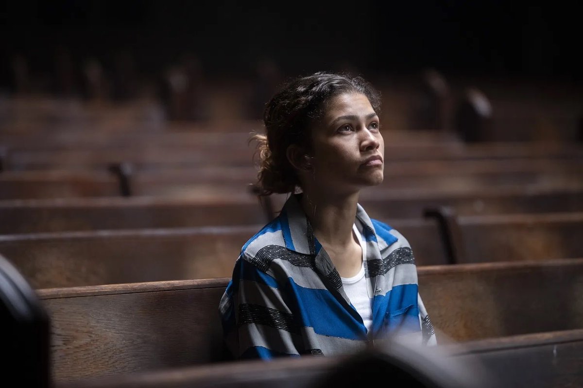 cinemaupdate_'s tweet photo. Nominadas a Mejor Actriz en una Serie de Drama:

Carrie Coon, The Gilded Age
Chase Infiniti, The Testaments
Keri Russell, The Diplomat
Rhea Seehorn, Pluribus
Zendaya, Euphoria

#Emmys https://t.co/FHc6nGVisP