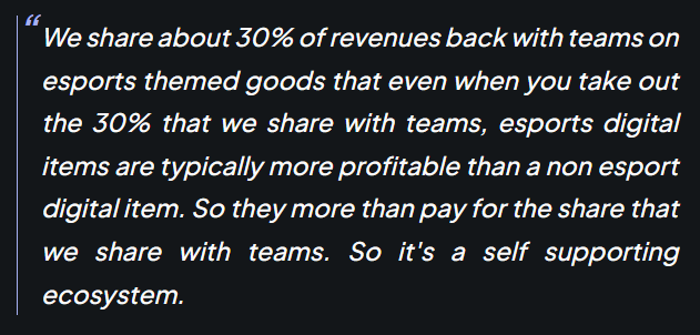 fercardenete's tweet photo. Incomprensible al leer las declaraciones a RFT de John Needham, responsable de esports en Riot Games, que no se hayan hecho a lo largo de los años más ítems digitales alrededor de los esports.

Ni colaba ni cuela lo de que no les sale rentable el competitivo de League of Legends, especialmente cuando él mismo reconoce que los ingresos digitales no se tienen en cuenta para el balance de cuentas de los esports sino que todo se atribuye a otros departamentos.