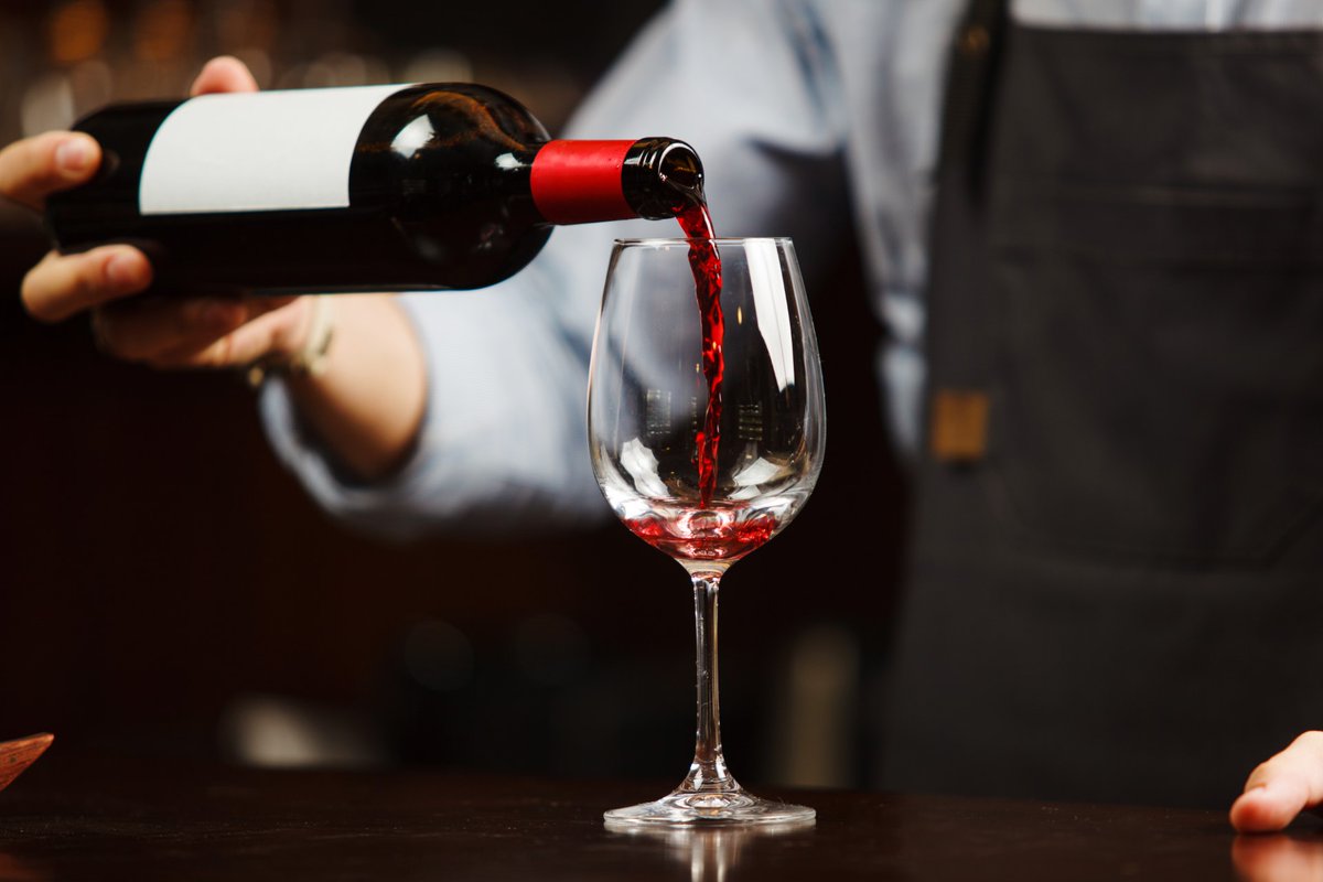 MurdochPub's tweet photo. Wine Down Wednesday at Murdoch's 🍷✨ Half-price bottles all day long! Tag the friend you’re bringing!
Check out our wine list ➡️ https://t.co/x7yiwvbYAa
#gastropub #gastropubaustin #murdochs #wine #specials https://t.co/5Wdn8az21M